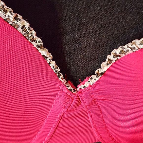 Valentine's Fuchsia Pink Leopard  Trim Moderate  Push-Up Underwire Bra Size 38D - Picture 3 of 10